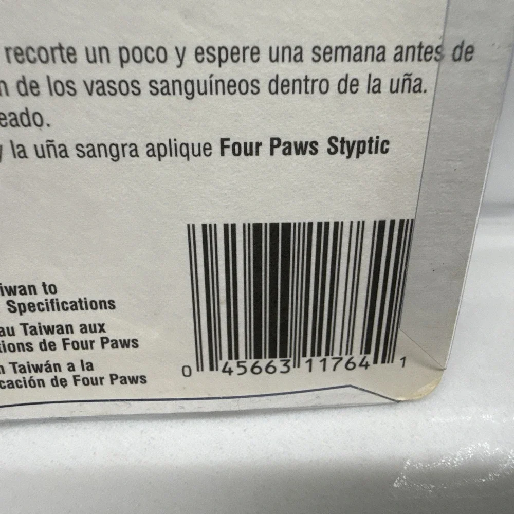 Four Paws Ultimate Touch Super Nail Clippers/ For Large Breeds Non-Slip Grip